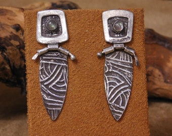 Southwestern Vintage Sterling Silver Moon Stone Earrings