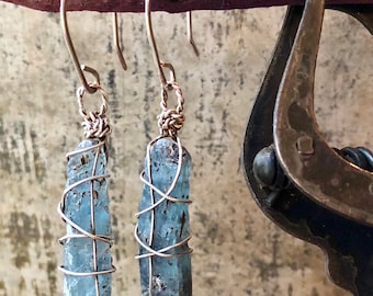 Kyanite Earrings / Blue Stone Earrings