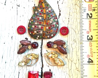 Vintage Jewelry Supply - Rhinestone Pieces