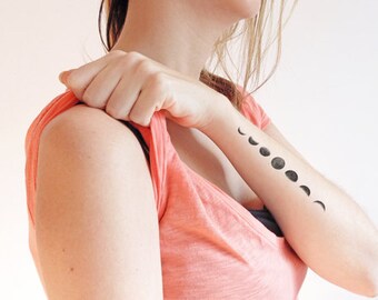 Phases of the moon - Temporary tattoo (Set of 2)