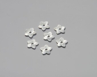 10 PCs Disc Spacer / Star / Flower / 10mm / silver brushed / frosted MP082