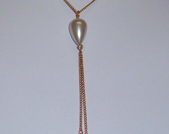 ANTIQUE Sarah Coventry Jewelry - Satin Magic Larial Necklace #8076