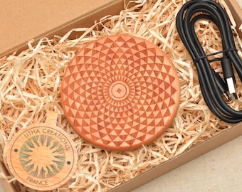 LOTUS FLOW QI Charger Wireless Charger Pad with Customized Engraved Cherry Wood