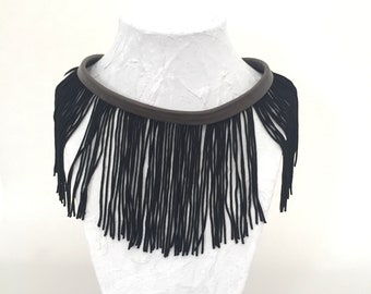 Recycled grey leather Choker and its black fringe