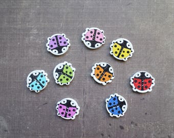 20 wooden buttons as pet Ladybug mix colors