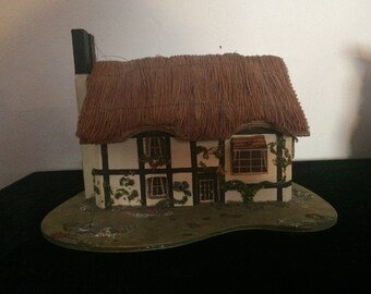 Pauline Ralph Thatched roof Tudor Cottage Music Box
