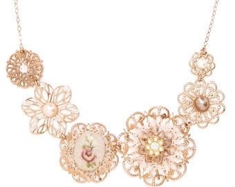 Bridal Rose Gold Bib Necklace, Bridal Floral Necklace, Bridal Vintage Style Necklace, Bridal Statement Necklace, Bridal Romantic Necklace