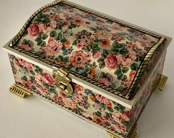 Vintage, Floral Treasure Chest-Shaped Candy Tin Box - Made in West Germany - Beautiful trinket/makeup/jewelry/stash tin!