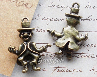 Alice in Wonderland 3D Mad Hatter charms 5 pcs - Antique bronze
