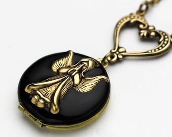 Angel Necklace,Guardian Angel Necklace, Angel Pendant, Gold Angel Necklace, Guardian Angel Pendant, Gold Angel Pendant, Gold Locket Ne
