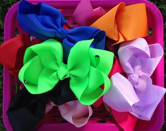 Girls Hairbows! You choose bundle size. Hair bow bundle! Big Boutique bows at wholesale prices! On sale!