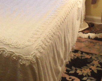 White cotton chenille bedspread cutter As Is / vintage full size cover