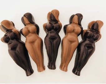 Four Curvy Naked Ladies Belgian Chocolate 85g (EXPLICIT)