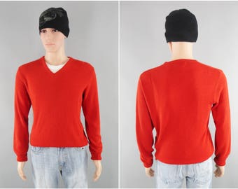 1980s Vintage / V-Neck Sweater / Red Sweater / Preppy Sweater / Puritan Sweater / Orlon Acrylic / Made in USA / Golf Sweater / Size Medium