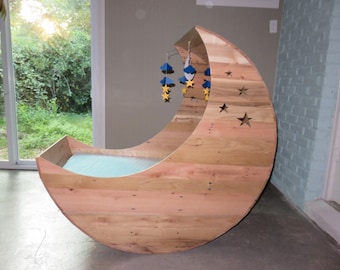 Hand Crafted Half Moon Cradle, Pallet Furniture, Half Moon Crib, Baby Cradle,Nursery Furniture, ,Baby Crib