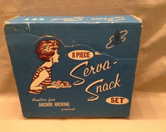 Vintage Mid-Century (1950's) Anchor Hocking Serva-Snack Set with original Box , 8 Piece Grapes Pattern Plates and Cups Glass Serving Trays