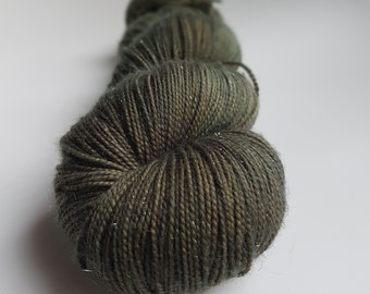 Skein of Superwash Merino - Nylon - Stellina / Fingering - hand dyed Sock / color of transience Forest