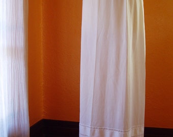 Vintage 50's 60's long adjustable slip. M