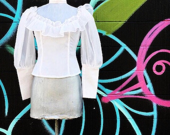 Vintage Romantic Early 70s Snow White Long Sleeve High Neck Ruffle Blouse small extra small