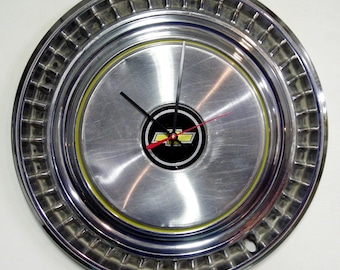 1975 - 1979 Chevrolet Blazer / Suburban / C10 Truck Hubcap Wall Clock - Chevy Bowtie Hub Cap - 1976 1977 1978