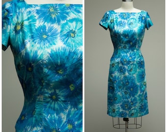 Vintage 1950s Dress • Young Journey • Blue Floral Polished Cotton 50s Sheath Dress Size Small
