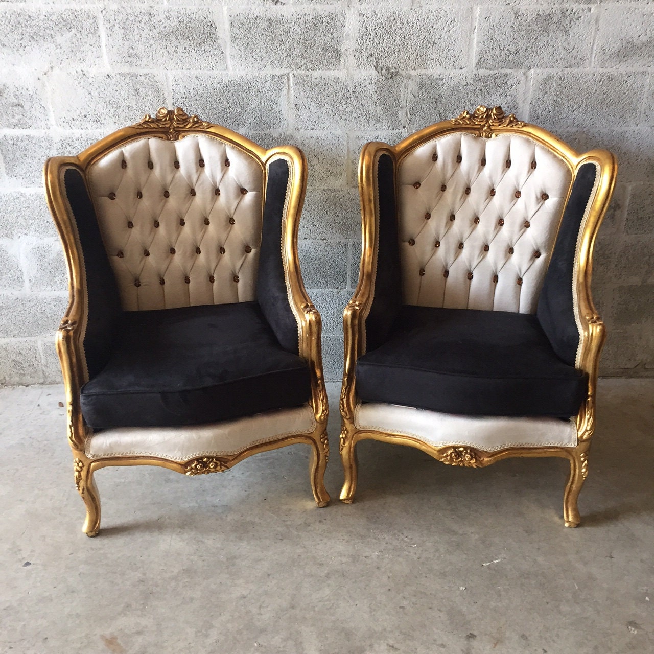 Baroque Tufted Settee Furniture Italian Antique Sofa Refinished Gold Baroque Tufted Settee Furniture Italian Antique Sofa Refinished Gold Leaf Reupholster Black Velvet Champagne Tufted French Louis XVI Rococo - Baroque Tufted Settee Furniture Italian Antique Sofa Refinished Gold