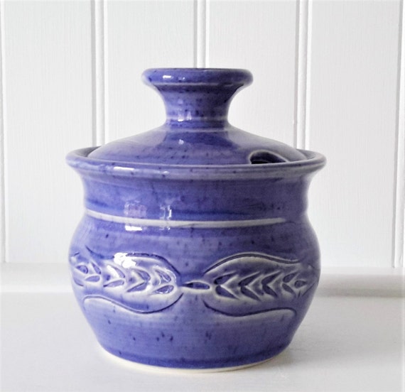 hand made pottery sugar bowl with lid ceramic sugar bowl