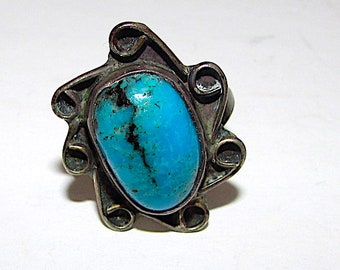 Old Pawn Navajo Ring size 7 Vintage Native American Sterling Silver Turquoise