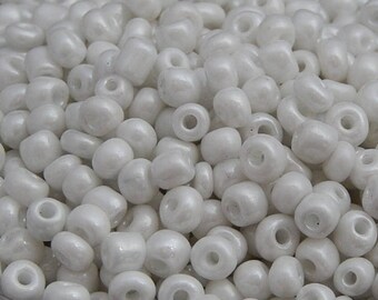 500 white seed beads
