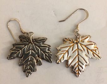 Silver Maple leaf Earrings