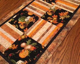 Autumn Quilted Table Runner, Handmade Autumn Table Runner, Quilted Fall Table Runner