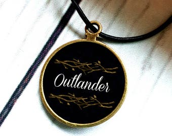 Outlander necklace, Outlander pendant, Jamie Fraser necklace, Diana Gabaldon, Outlander, Sassenach, Clan Fraser, Outlander pendant necklace