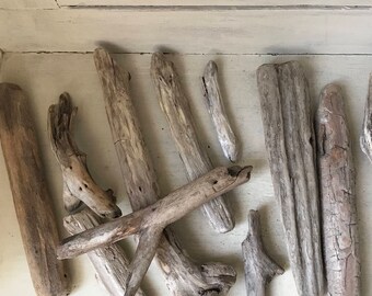 Natural Driftwood Pieces | Hand Picked Beach Finds | 13 Pieces of Chunky Weathered Driftwood Sticks | Driftwood Art and Craft Supply