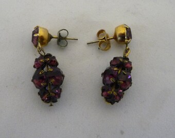 Vintage Purple Rhinestone Dangling Earrings, Pierced Earrings, Grape Shaped, Evening Accessories, Art Deco, Bohemian