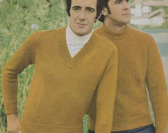 ON SALE Paton's Classic Series Knitting Pattern No 105 Pullovers/Jumpers (Vintage 1970s)