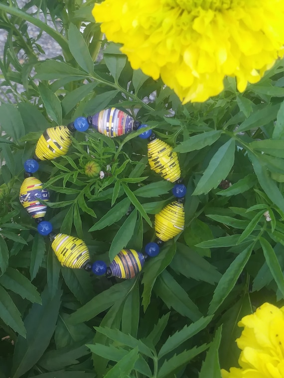 Boho stretch bracelet- blue/ yellow/ Haitian paperbeads