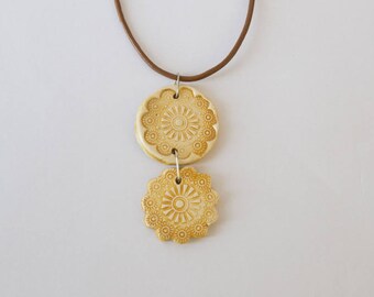 Pendant double ceramic mustard yellow, flower print