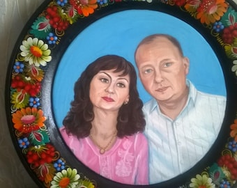 Portrait on a wooden plate. Diameter 300 mm, 350 mm. 400 mm. 500 mm. 700 mm.