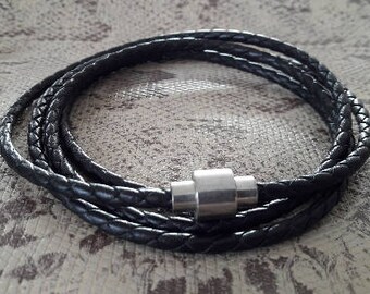 Magnetic clasp for 5 mm round cord
