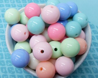 15x 16mm Resin Pastel color Globe beads .. Candy Fun