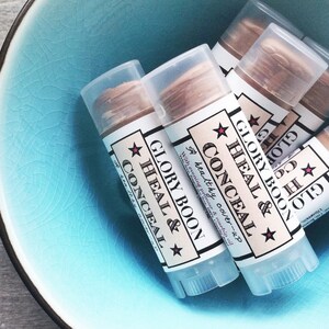 Natural concealer, organic concealer, mineral makeup, heal and conceal, organic makeup, bath and beauty