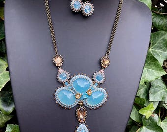 Chalcedony jewelry set