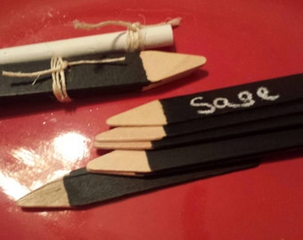 Garden Markers, 5 pc. Set Reusable double sided chalkboard garden markers.