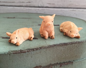 Miniature Pigs Figurines, 3 Piece Set, Fairy Garden, Miniature Garden Accessory, Decor, Embellishment