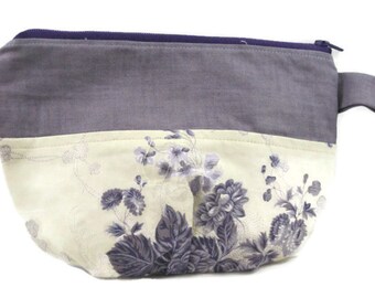 Zippered cosmetic pouch; zippered cosmetic bag