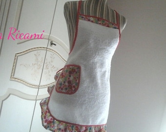 White Terry Apron with Fantasia in red and pink, short whole pattern