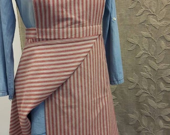 Best seller!! Pottery Apron Lois