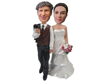 Custom wedding cake topper Personalized cake topper Wedding topper Bride and groom cake topper Mr and Mrs cake topper