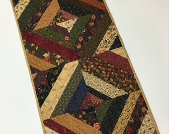 Rustic Table Runner-Primitive Table Topper-Strip Pieced-Handmade Quilted-Dining Table-Home Decor-Old Fashioned
