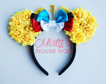 Inspired Tweedle Dee and Tweedle Dum Rose Mouse Ears